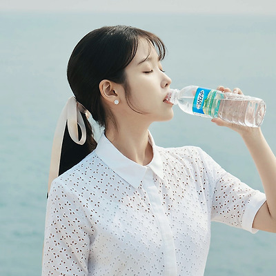 아이유 삼다수 추가 움짤·미공개컷