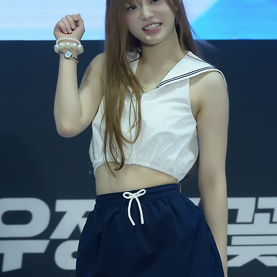 240922 한일 축제한마당 아일릿 P02