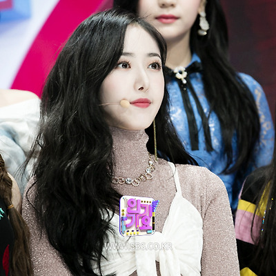 190120 인기가요 987회 여자친구 Memoria 현장포토