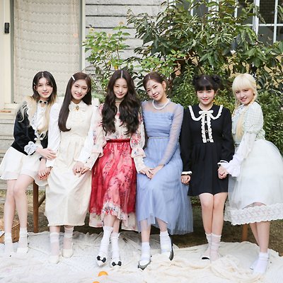 IVE 2022 웰컴 패키지 ‘A RAY OF SUNSHINE’ 촬영 현장 비하인드