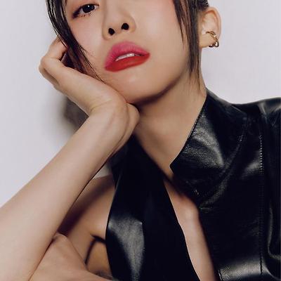 김다솜 싱글즈 화보