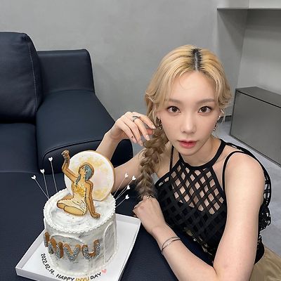 태연 invu 활동 인스타그램 셀카 사진들 모음