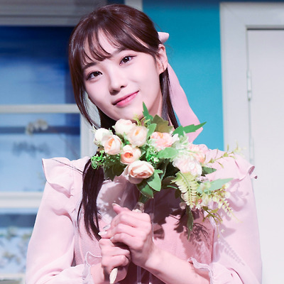 240718 연극 한뼘사이 커튼콜 및 퇴근길 금나리 역 이나현 34장