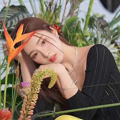 [비하인드 포스트] 엘르 X 타사키 화보