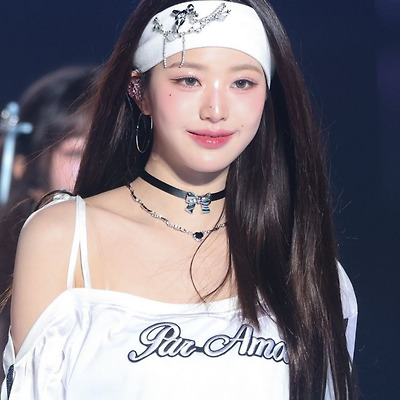 오늘자 도쿄 걸즈 컬렉션 아이브 장원영