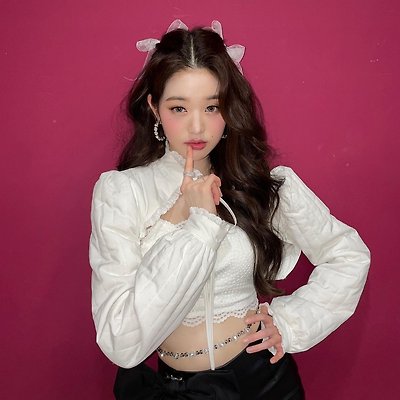 IVE 아이브 원영 220110 크롭티 의상 인스타그램 사진 6장
