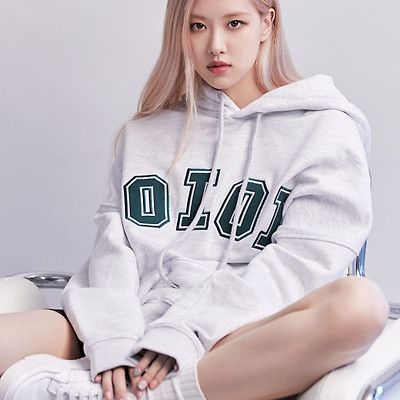 오아이오아이 모델 블랙핑크 로제
