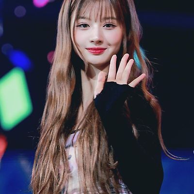 설윤
