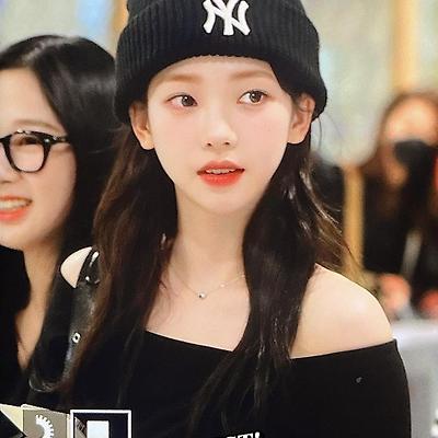 카리나 화장 약하게 해서 실물 느낌