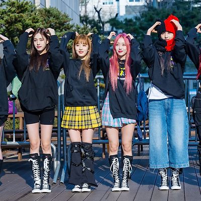[언론사] 230218 KBS 2TV ‘뮤직뱅크’ 리허설 출근길