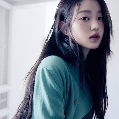 장원영 (아이브) 미우미우 바자 화보
