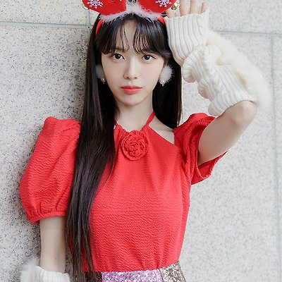 배우 노정의 'SBS 인기가요 MC' 사진