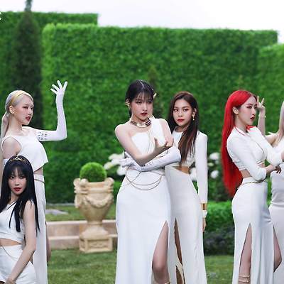 200804 回:Song of the Sirens Apple MV 비하인드