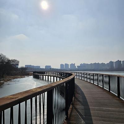 [전주 여행]사진 촬영 산책 데이트 코스 추천 - 기지제 수변공원