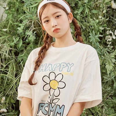 아이브 (IVE) 레이 'FCMM : Exploring Wonder [Rei] Land' 2023 S/S 화보
