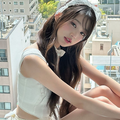 움직이는 인형 장원영