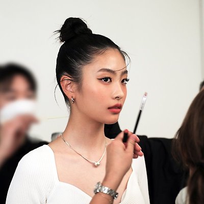 배우 오예주 '메이블린 뉴욕' 화보 비하인드