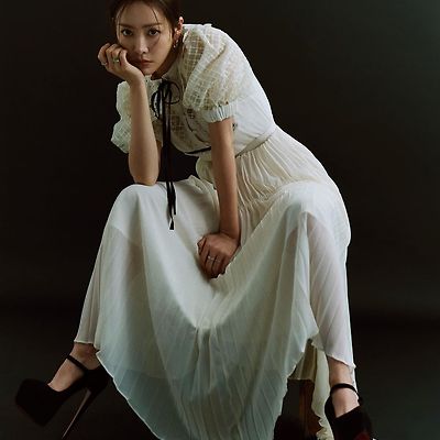 한지민 퍼스트룩 화보