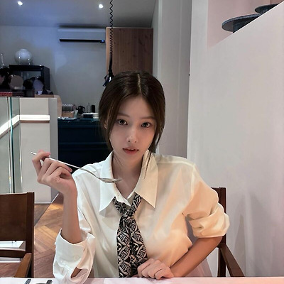 강혜원과 데이트 시점
