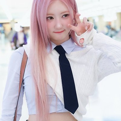 250409 베이비몬스터 라미 출국 사진 움짤들 모음