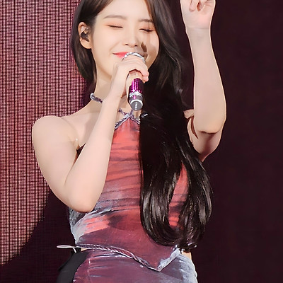 아이유 HEREH 자카르타 콘서트 1일차 팬 사진