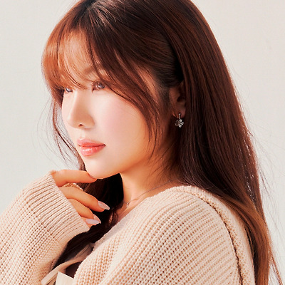 아일리원 “그룹명은 다채로운 매력을 완전한 하나로 조화롭게 보여주겠단 의미”