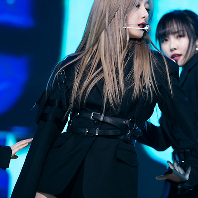 200209 인기가요 1033회 여자친구 Labyrinth 현장포토