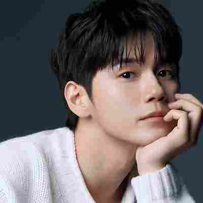 옹성우, 새 프로필 공개