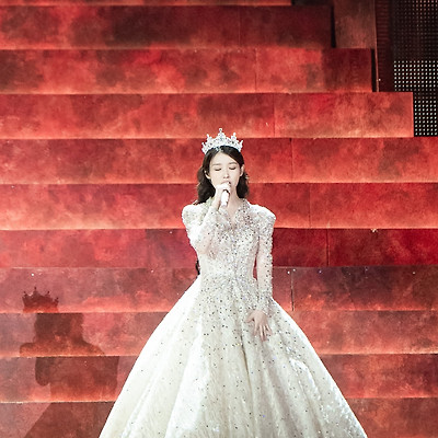 [24.09.22] 아이유 HEREH 앵콜 콘서트 'THE WINNING' 직찍-3 by 두탕구리