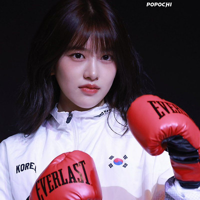 모든 종목 잘 어울리는 안유진