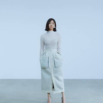 이엘리야 에스콰이어 화보