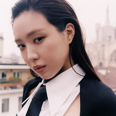배우 손나은 'Vogue (보그)' Dolce & Gabbana (돌체앤가바나) 화보