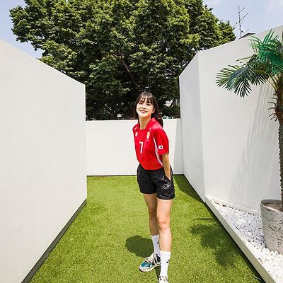 22060 1over the pitch 인스타그램