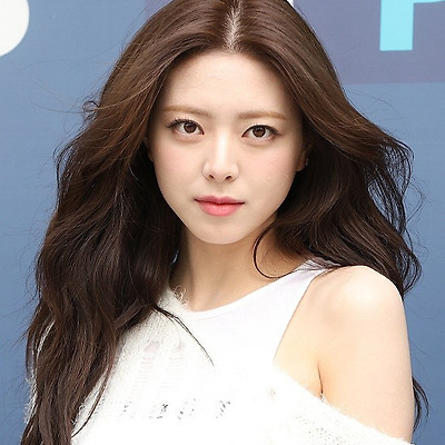 순백 유나