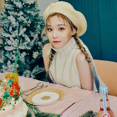 에스파 인스타그램 성탄절 사진 MerrY aespa-mas
