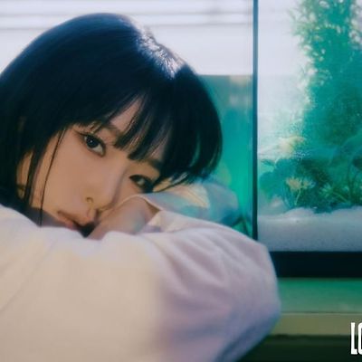 최예나 LOVE WAR 컨셉 화보