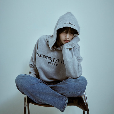 지니 버커루 하퍼스바자 화보