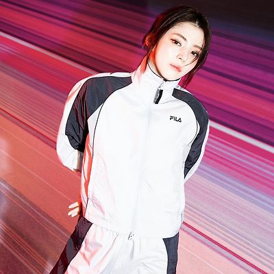 한소희 휠라 화보