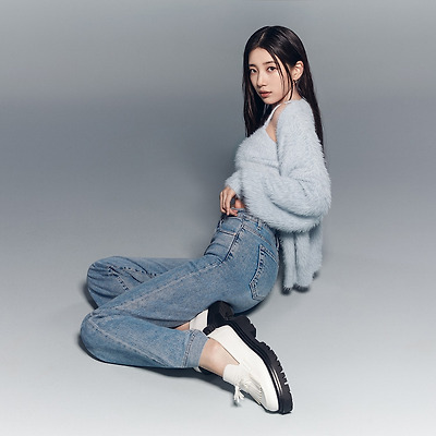 수지 데일리룩, 게스 24 FW 컬렉션