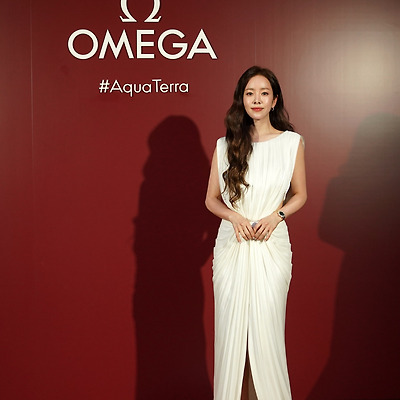 한지민, '오메가(OMEGA)' 씨마스터 아쿠아 테라 글로벌 이벤트 참석