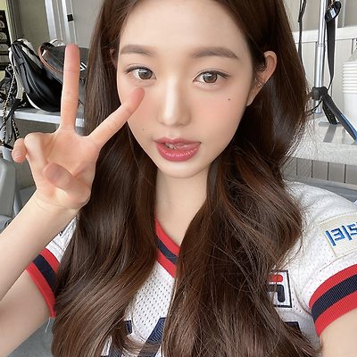 아이브 IVE 원영 두산베어스 시구시타 220630 유니폼 사진