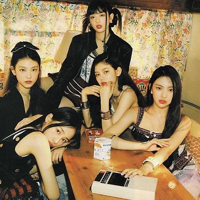 [잡지화보] 2022.08 Melon & Genie Magazine