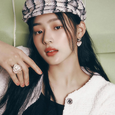 뉴진스 민지 샤넬뷰티 화보 - 엘르 3월호