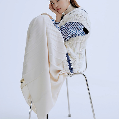 김세정 에스콰이어 화보