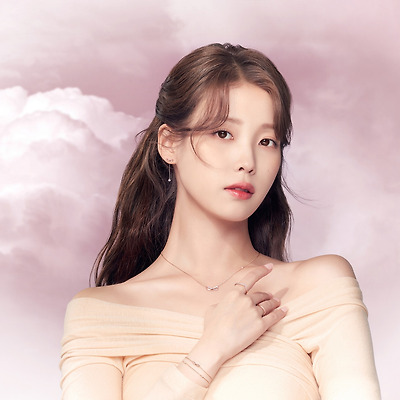 아이유, '제이에스티나' 스프링 캠페인