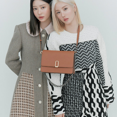 아이즈원[IZONE] 권은비, 김민주 싱글즈 2021 1월호 고화질 화보 7장