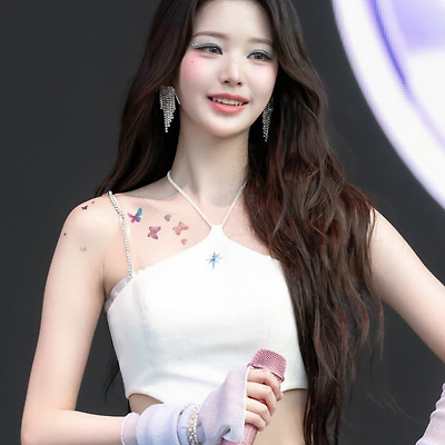 [아이브] 오늘 시카고 롤라팔루자에서 장원영