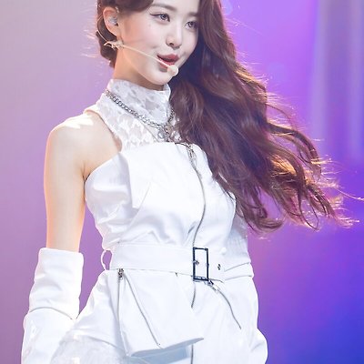 아이브 장원영 211212 인기가요 무대사진