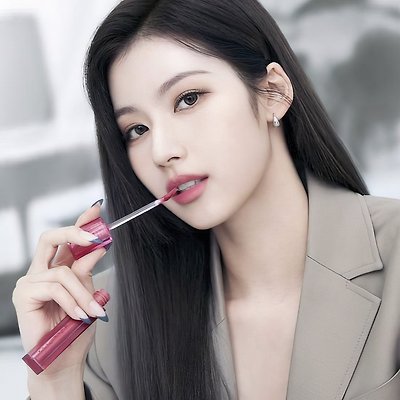 트와이스 사나 웨이크메이크 인스타그램