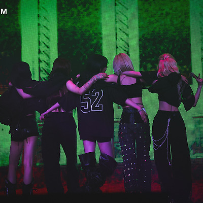[Weverse] 240525 FAN MEETING ‘FEARNADA’ 2024 SS - SEOUL Photo Sketch